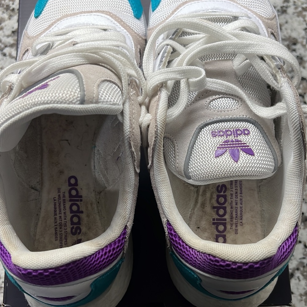 Adidas’s - Picture 4 of 4